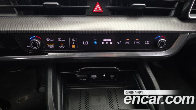 Kia Sportage (V) Diesel 2.0 2WD Nobleless 2022 — фото 18