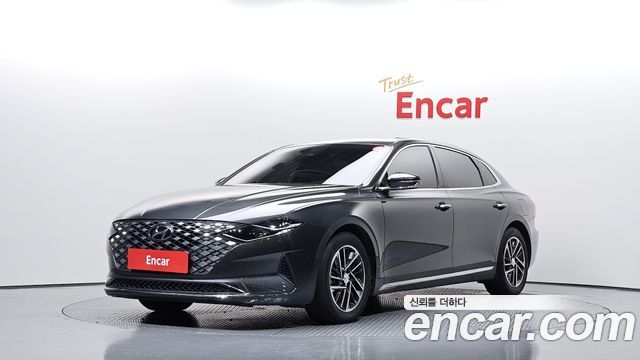Hyundai Grandeur (IG) 2.5 Premium 2022 — фото 1