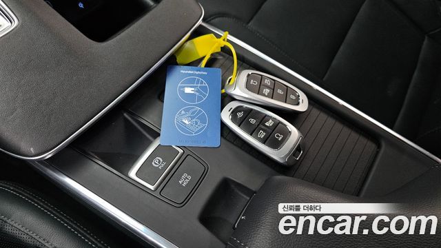 Hyundai Grandeur (IG) 2.5 Premium 2022 — фото 19