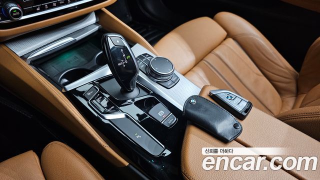 BMW 5 Series (G30) 530i M Sport Package 2018 — фото 9