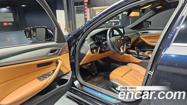 BMW 5 Series (G30) 530i M Sport Package 2018 — фото 10