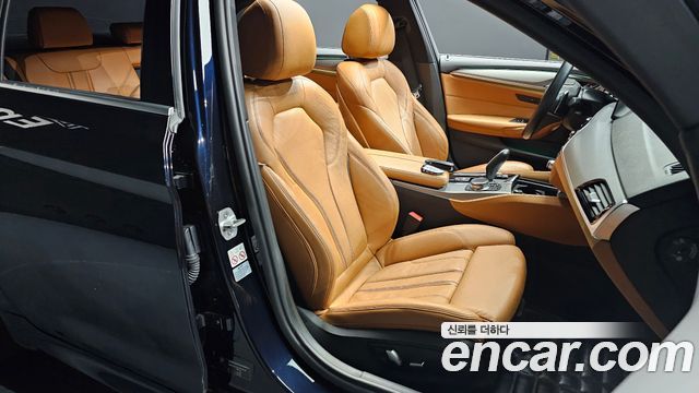BMW 5 Series (G30) 530i M Sport Package 2018 — фото 12