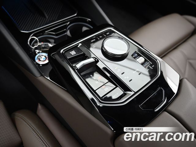 BMW 5 Series (G60) 520i M Sport 2024 — фото 9