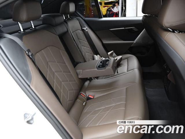 BMW 5 Series (G60) 520i M Sport 2024 — фото 16