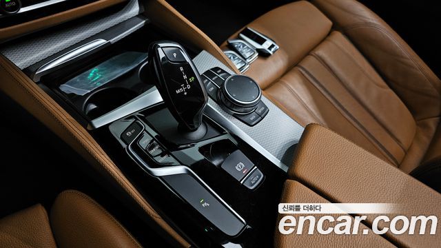 BMW 5 Series (G30) 520d M Sport package 2017 — фото 9