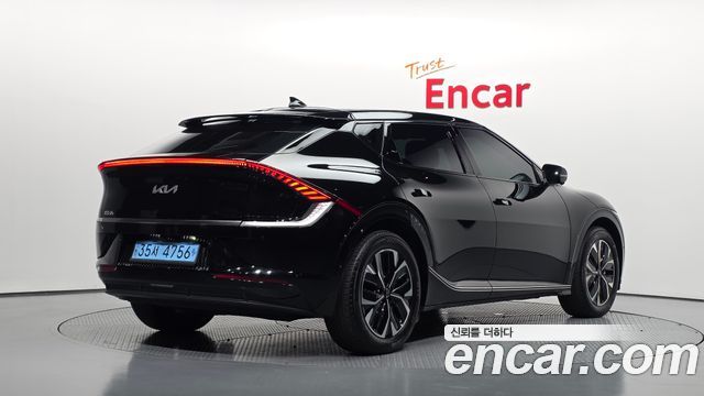 Kia EV6 Long Range Earth 2023 — фото 2