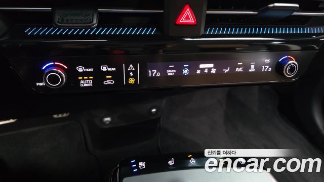 Kia EV6 Long Range Earth 2023 — фото 17