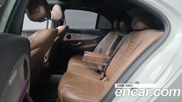 Mercedes-Benz E-Class (W213) E300 Avantgarde 2019 — фото 12