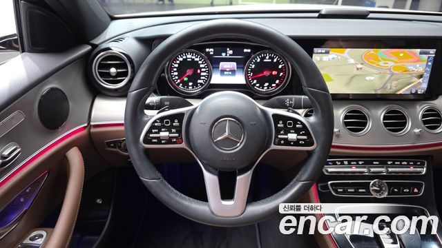 Mercedes-Benz E-Class (W213) E300 Avantgarde 2019 — фото 13