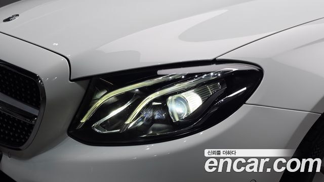 Mercedes-Benz E-Class (W213) E300 Avantgarde 2019 — фото 22