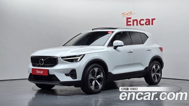 Volvo XC40 B4 Ultimate Bright