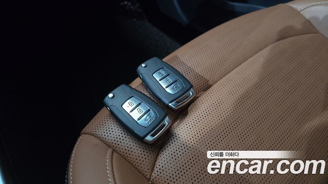 KG Mobility (SsangYong) Torres Gasoline 1.5 4WD TV7 2024 — фото 30