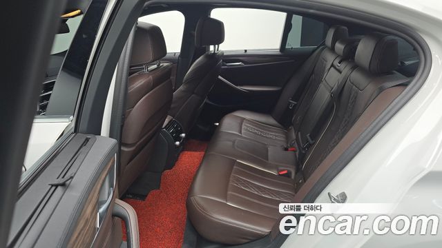 BMW 5 Series (G30) 530i M Sport Package Plus 2020 — фото 12