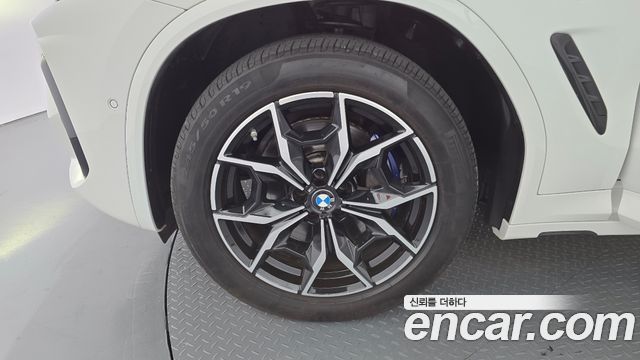BMW X4 (G02) xDrive20i M Sport 2023 — фото 5
