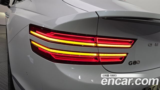Genesis G80 (RG3) Gasoline 3.5 Turbo AWD 2022 — фото 23
