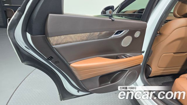 Genesis G80 (RG3) Gasoline 3.5 Turbo AWD 2022 — фото 25