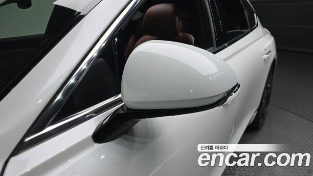 Genesis G80 (RG3) Gasoline 3.5 Turbo AWD 2022 — фото 32