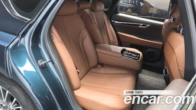 Genesis G80 (RG3) Gasoline 2.5 Turbo AWD 2022 — фото 11