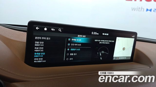 Genesis G80 (RG3) Gasoline 2.5 Turbo AWD 2022 — фото 15