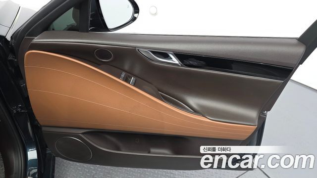 Genesis G80 (RG3) Gasoline 2.5 Turbo AWD 2022 — фото 24