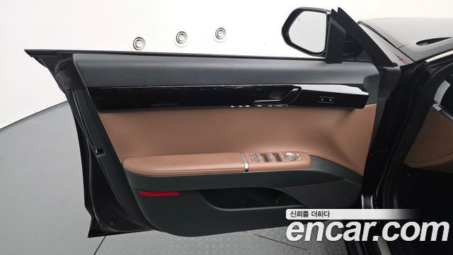 Hyundai Grandeur Hybrid (GN7) Exclusive 2024 — фото 24