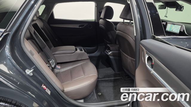 Hyundai Grandeur (IG) 2.5 Premium 2022 — фото 12
