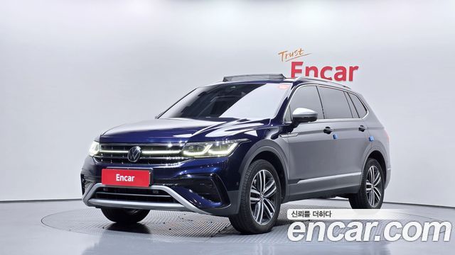 Volkswagen Tiguan Allspace 2.0 TSI Prestige 2023 — фото 1