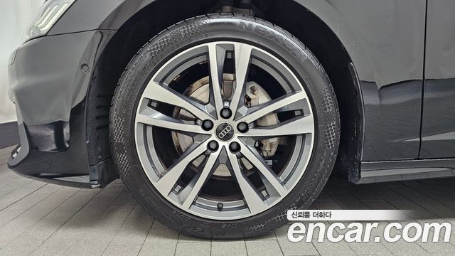 Audi A6 (C8) 40 TDI Quattro Premium 2023 — фото 5
