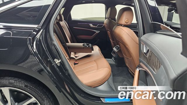 Audi A6 (C8) 40 TDI Quattro Premium 2023 — фото 11
