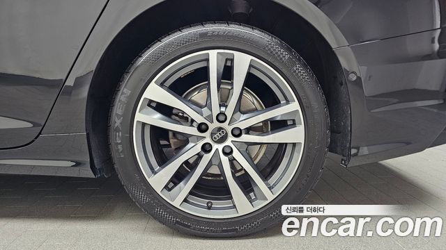 Audi A6 (C8) 40 TDI Quattro Premium 2023 — фото 21
