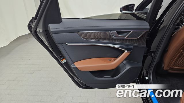 Audi A6 (C8) 40 TDI Quattro Premium 2023 — фото 25
