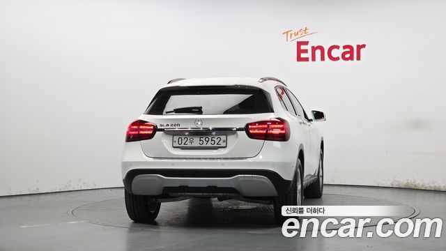 Mercedes-Benz GLA-Class (X156) GLA220 2019 — фото 4