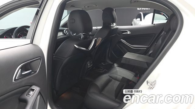 Mercedes-Benz GLA-Class (X156) GLA220 2019 — фото 11