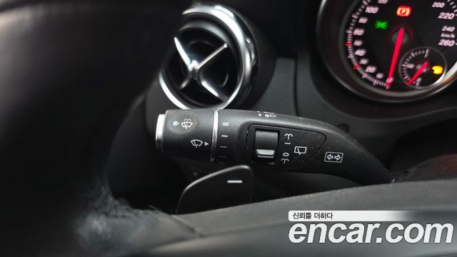 Mercedes-Benz GLA-Class (X156) GLA220 2019 — фото 19