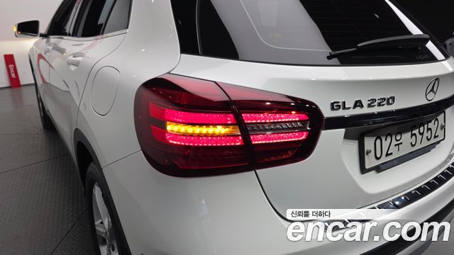 Mercedes-Benz GLA-Class (X156) GLA220 2019 — фото 23