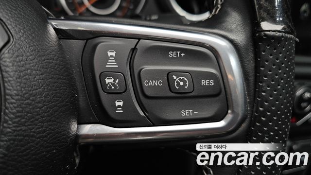 Jeep Wrangler (JL) 2.0 Overland Power Top 4Door 2023 — фото 19