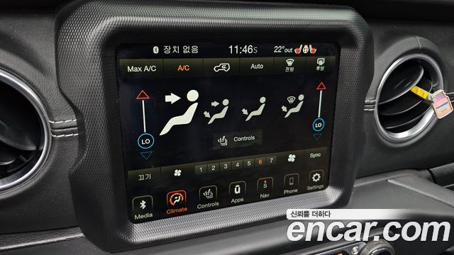 Jeep Wrangler (JL) 2.0 Overland Power Top 4Door 2023 — фото 28