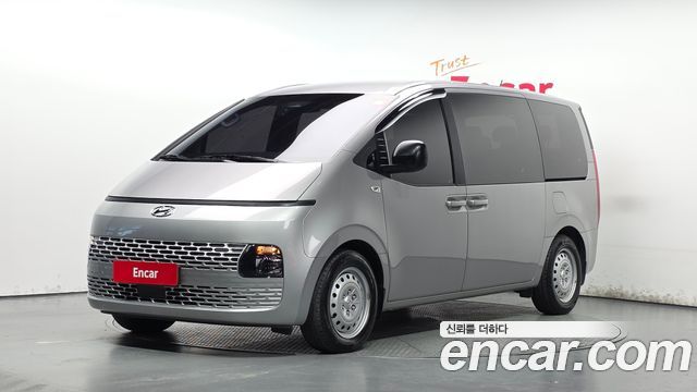 Hyundai Staria Tourer 11-Seater Smart 2022 — фото 1