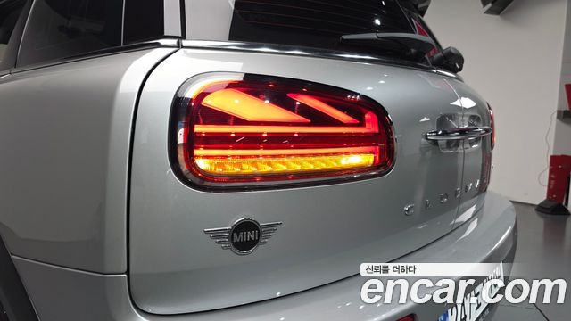 MINI Cooper Clubman Classic 2nd 2024 — фото 23
