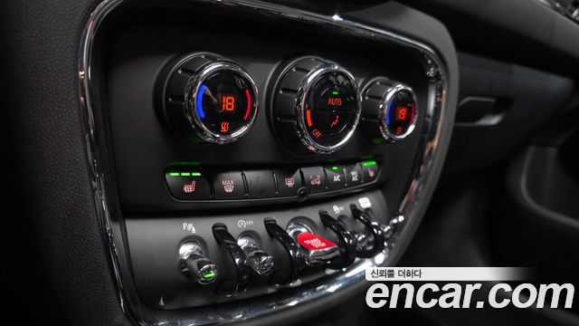 MINI Cooper Clubman Classic 2nd 2024 — фото 34