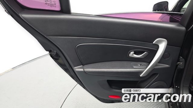Renault Korea SM5 Nova Diesel D Premium 2016 — фото 30