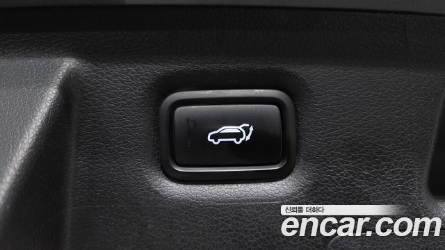 Hyundai Santa Fe Diesel 2.2 2WD Prestige 2021 — фото 27