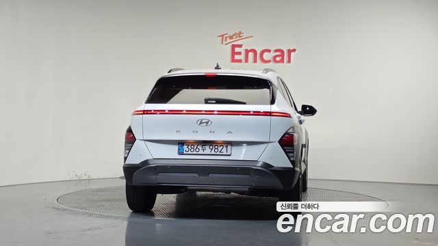 Hyundai Kona Hybrid (SX2) Premium 2023 — фото 4