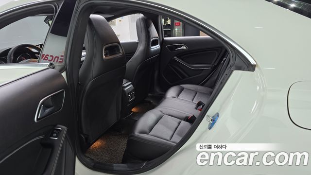 Mercedes-Benz CLA-Class (C117) CLA200 d 2016 — фото 11