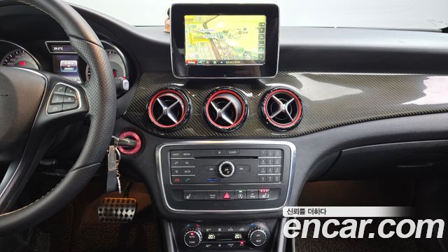 Mercedes-Benz CLA-Class (C117) CLA200 d 2016 — фото 12