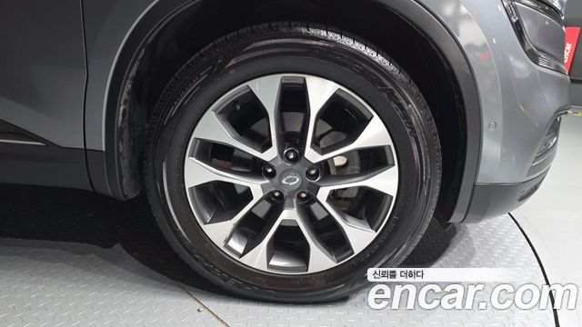 Renault Korea QM6 Diesel 2WD RE Signature 2017 — фото 5