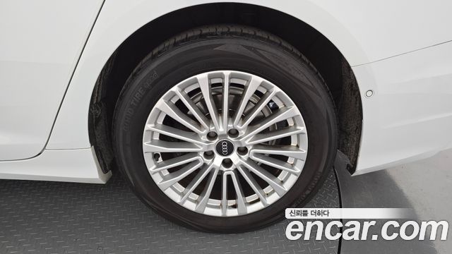 Audi A6 (C8) 40 TDI Quattro Premium 2021 — фото 21