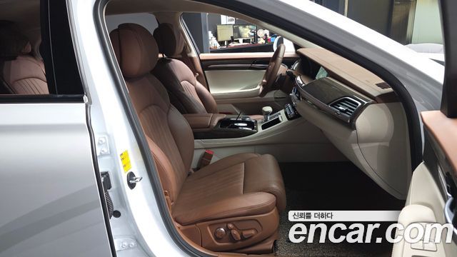 Genesis G90 3.3 T AWD Premium Luxury 2022 — фото 11