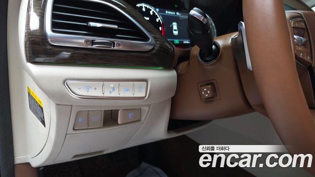 Genesis G90 3.3 T AWD Premium Luxury 2022 — фото 31