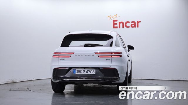 Genesis GV70 2.5T Gasoline AWD 2025 — фото 4